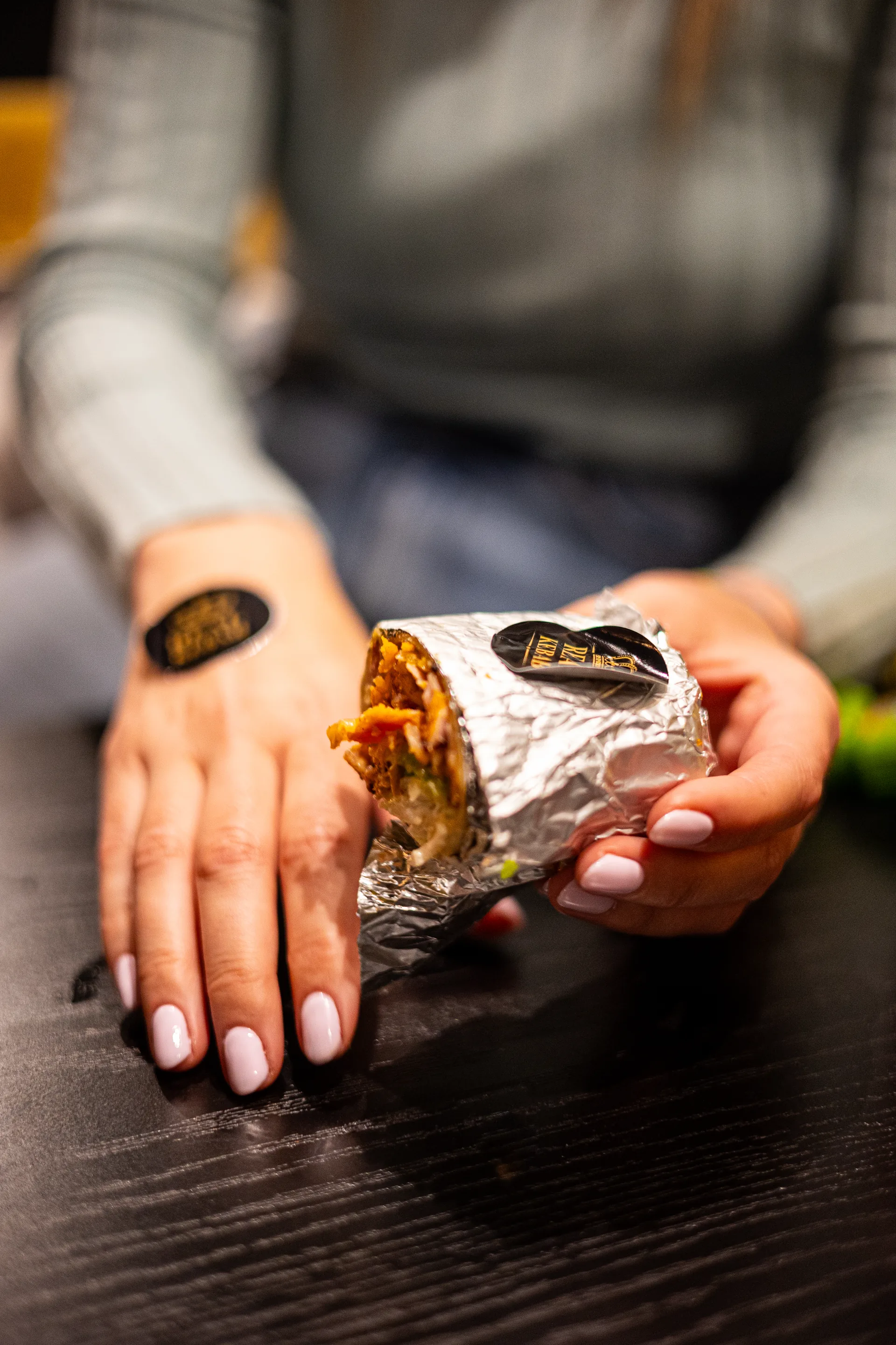 Kebab envuelto con logo